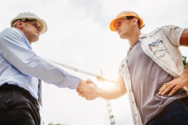 The Benefits of Working with Licensed Contractors